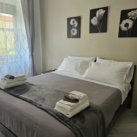 Pinukhouse Alojamento de Acomodação e Pequeno-almoço Salerno